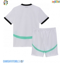 Camisa de time de futebol Áustria Replicas 2º Equipamento Infantil Europeu 2024 Manga Curta (+ Calças curtas)